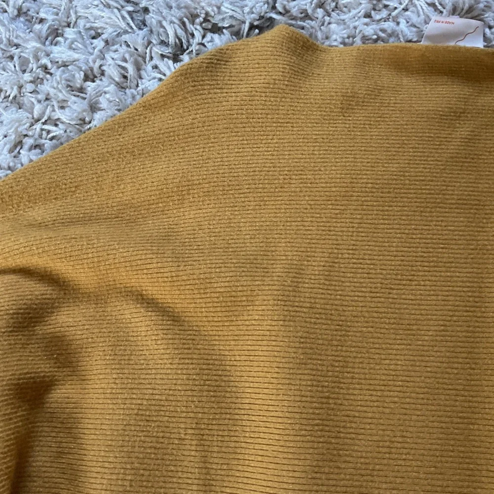 Kerisma G550 Ryker Mustard Yellow‎ Ribbed Dolman Sleeve Boat Neck Sweater SM